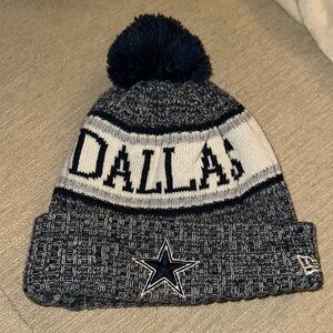 New Era Dallas Cowboys Beanie with Pom